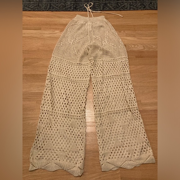 Crochet Pants, Size M, NWOT - Picture 2 of 3